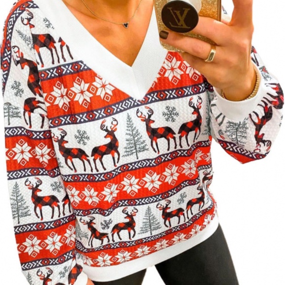 New Christmas Print V-Neck Sweatshirt - Picture 2 of 4